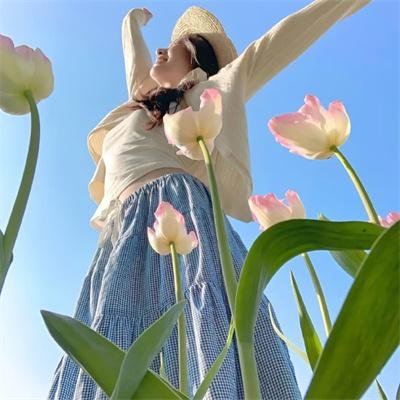 热情花招:当女孩遇上男孩 在线观看封面
